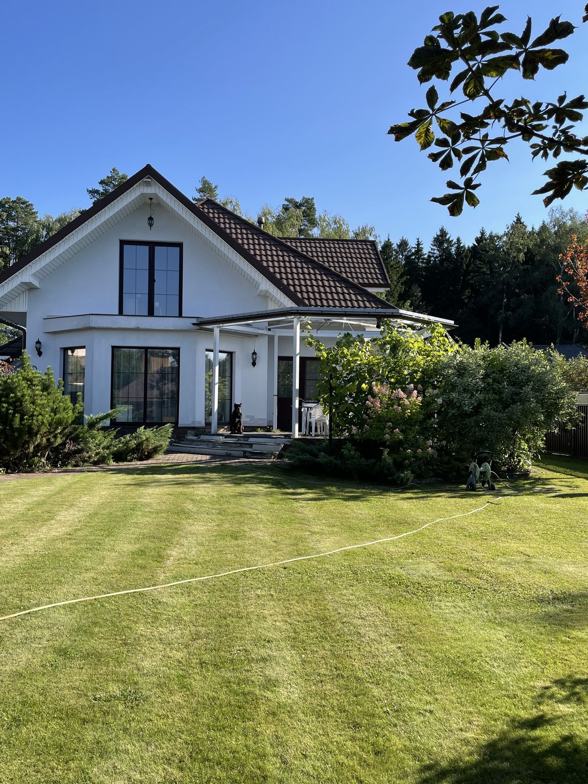 Çelik Evler – Renk ve Malzeme Trendleri: Modern Görünüm